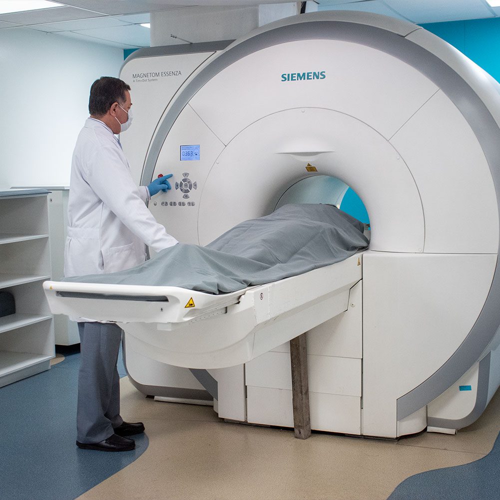 siemens-magnetom-essenza-healthineers-ecua-american-resonancia-magnetica